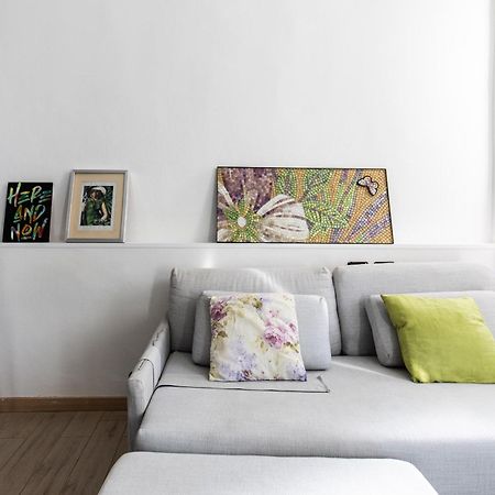Rogoredo - Exclusive Apartment Milan Luaran gambar